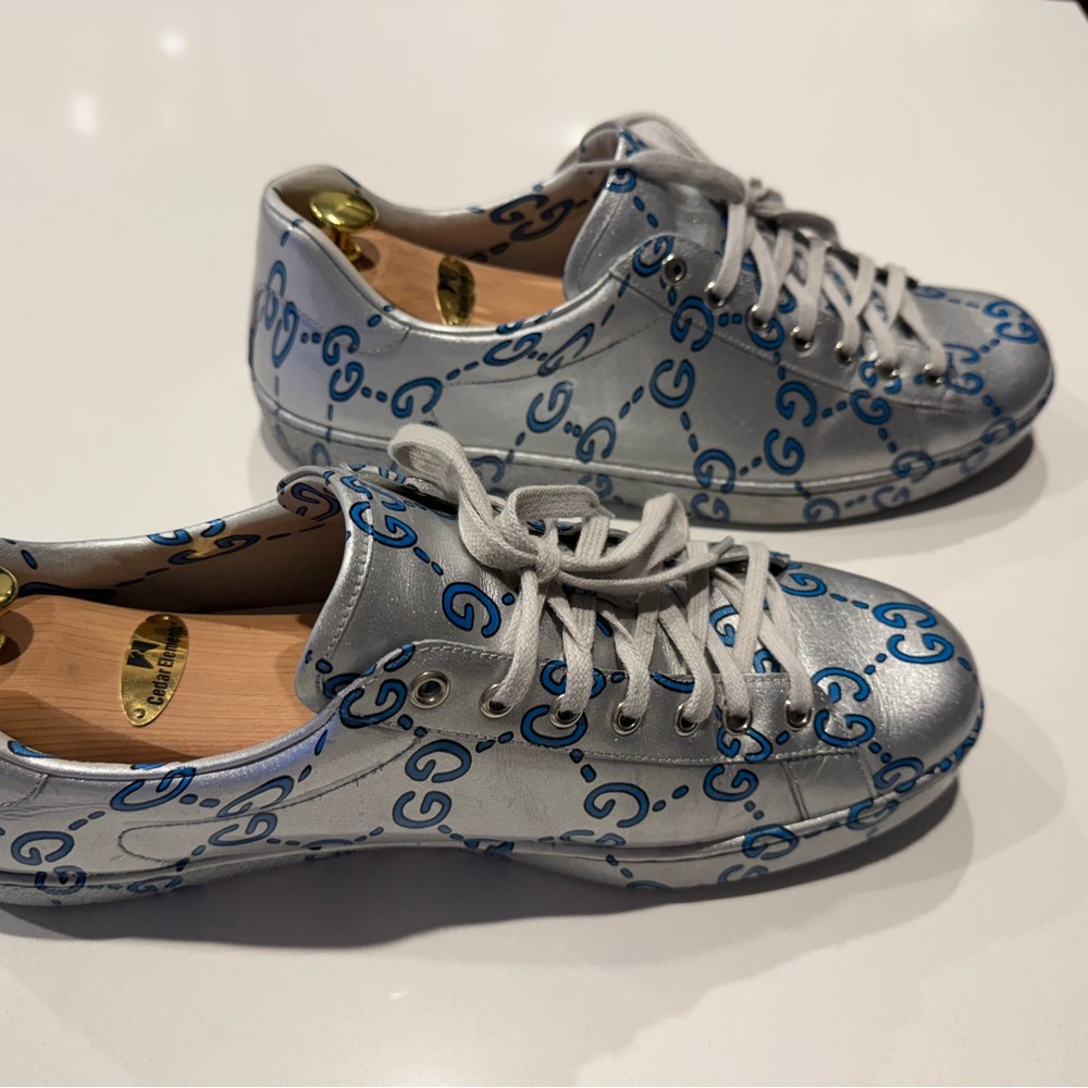 Gucci Silver Sneakers with Blue Pattern